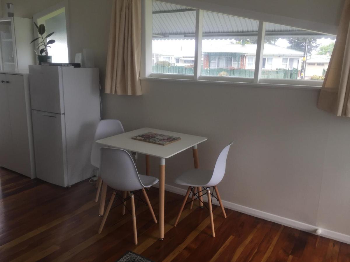 Cherry Blossom Apartment Napier Eksteriør billede